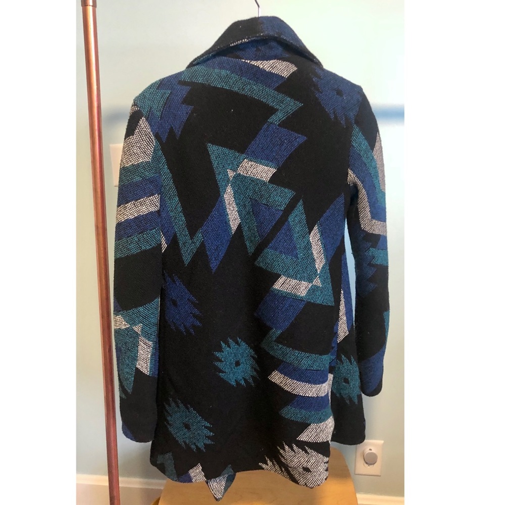 Aztec Winter Jacket - Picture 7 of 8
